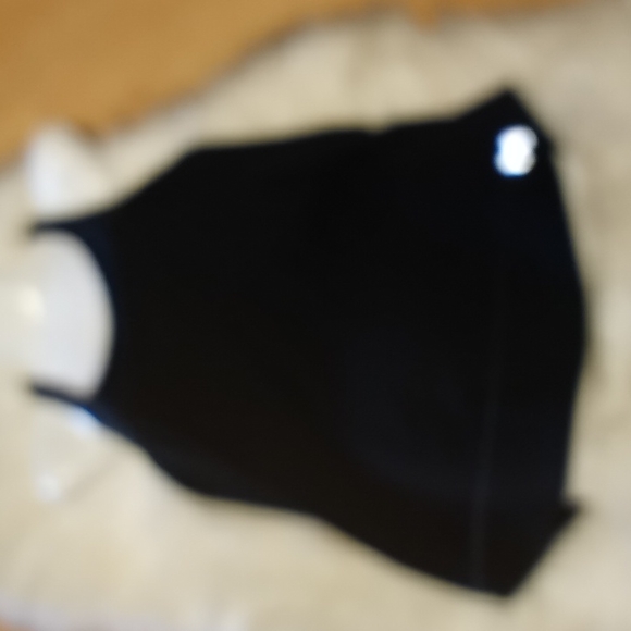 Under Armour Black Waffle Back Top - Picture 9 of 9